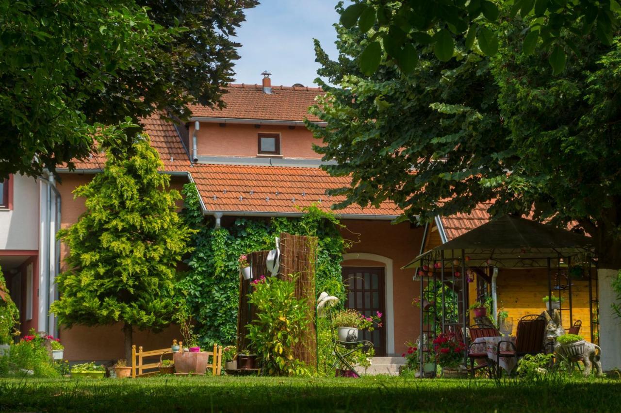 Apartments Suncani Zagreb Luaran gambar